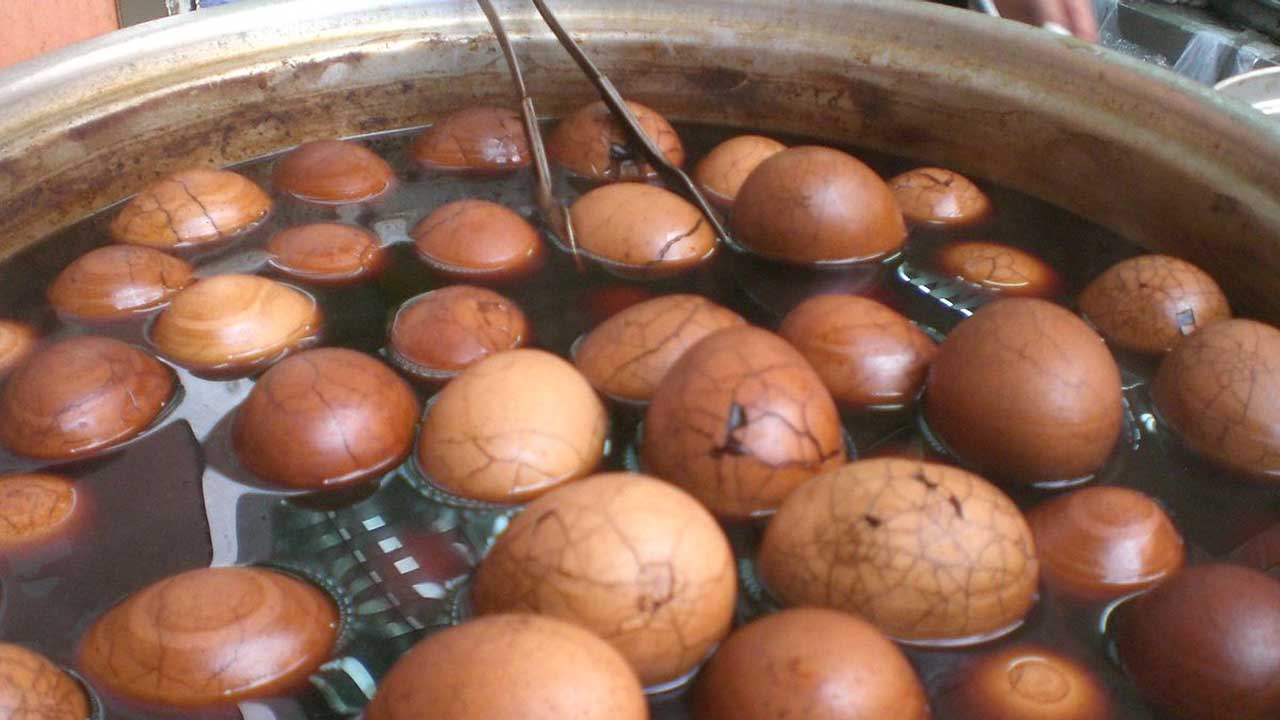 Jangan Pulang Sebelum Beli Ini! Rekomendasi Oleh-Oleh Khas Taiwan Paling Ikonik